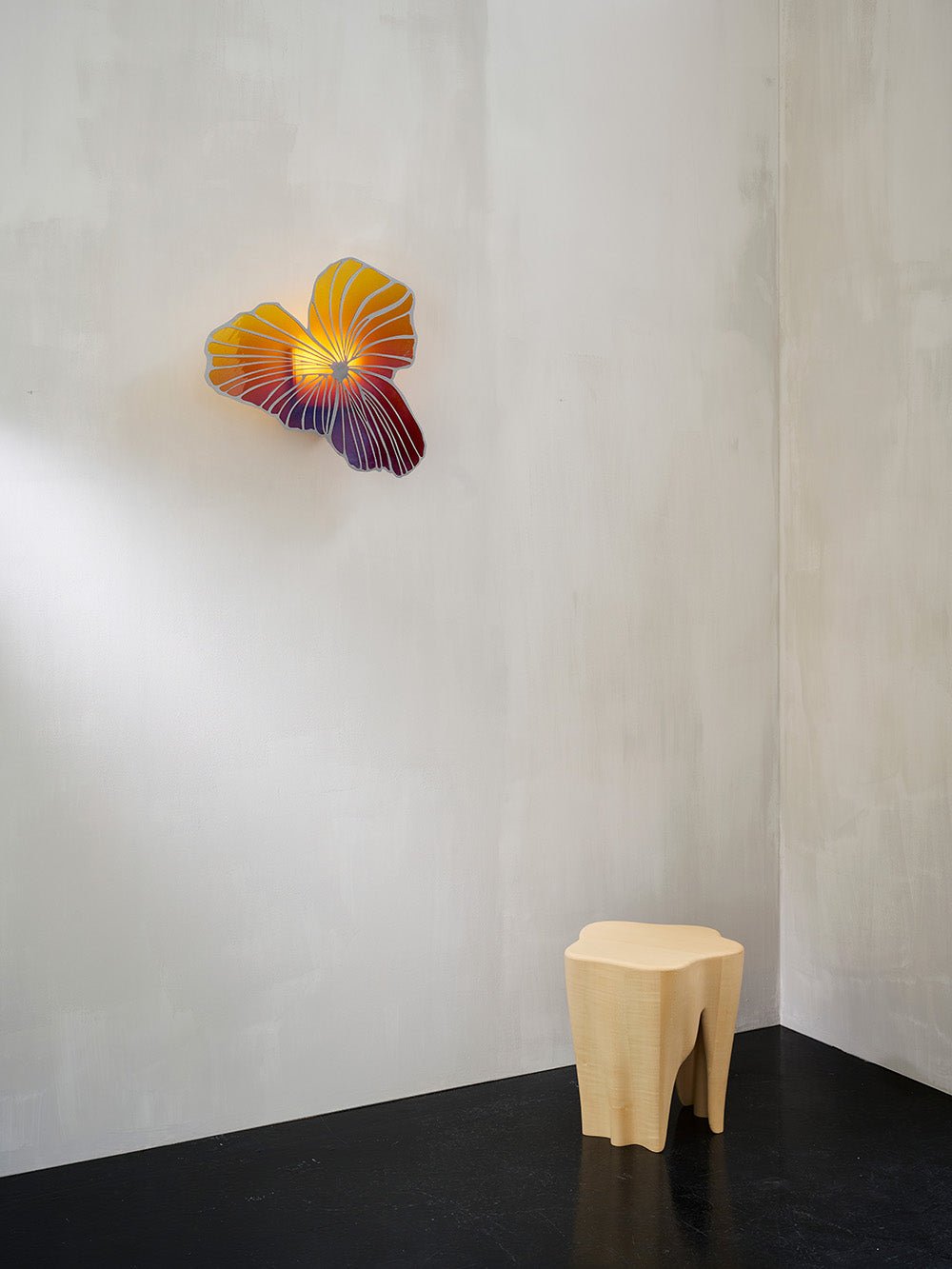 Bloom Wall Light