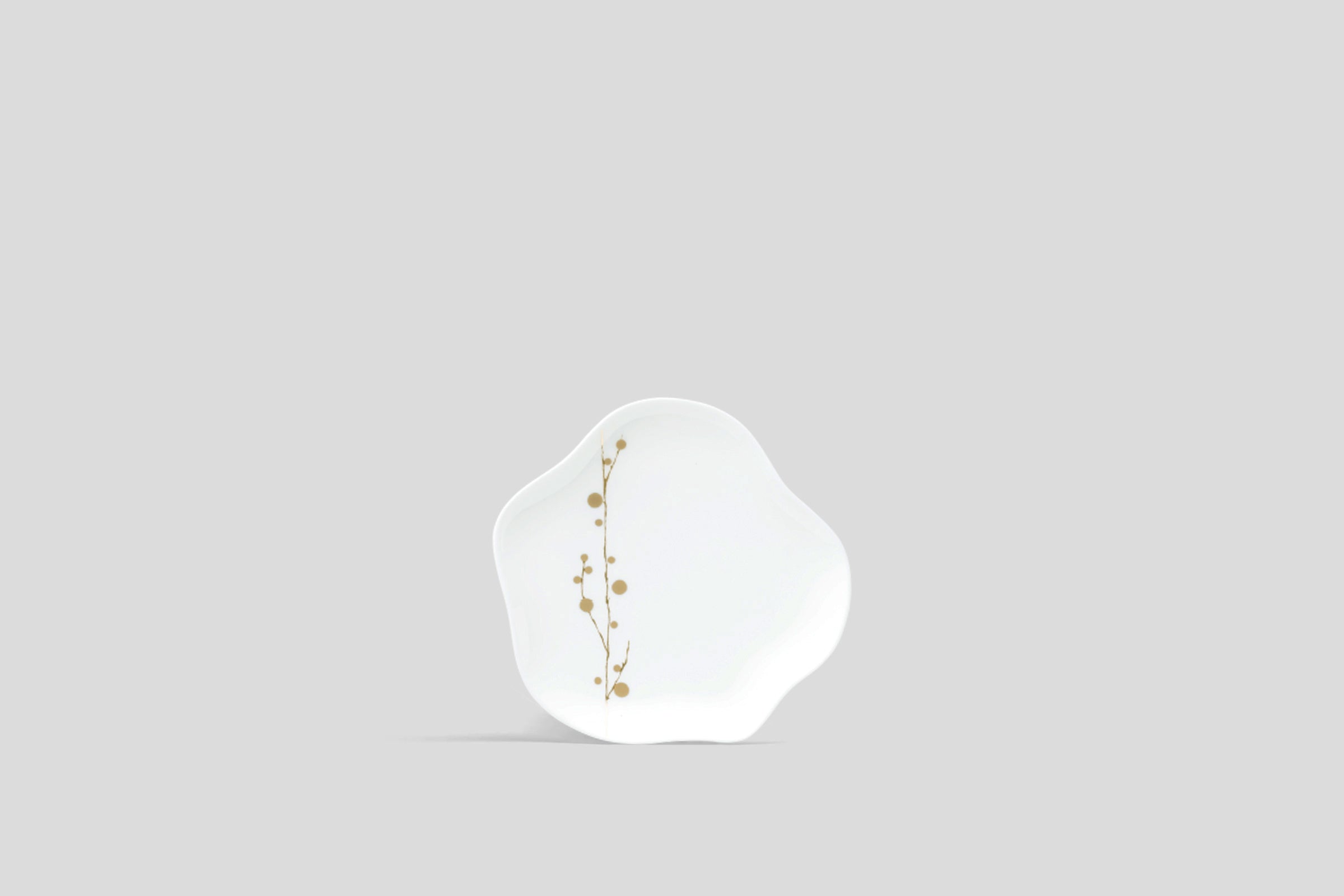 Nikko Golden Berry Blossom Plate